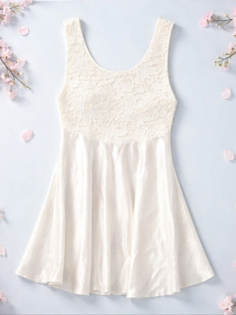 Victoria's Secret Cream Lace Chemise Slip Dress Satin M 90's Vintage Bridal Sexy